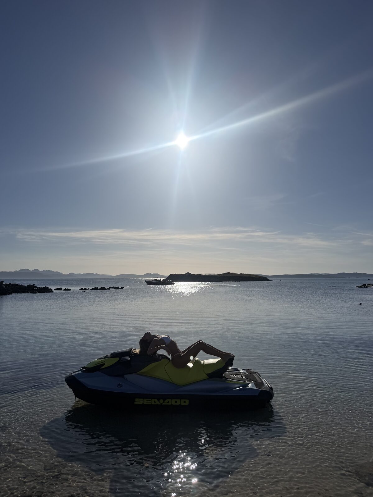Tramonto in moto d'acqua nell'Arcipelago della Maddalena